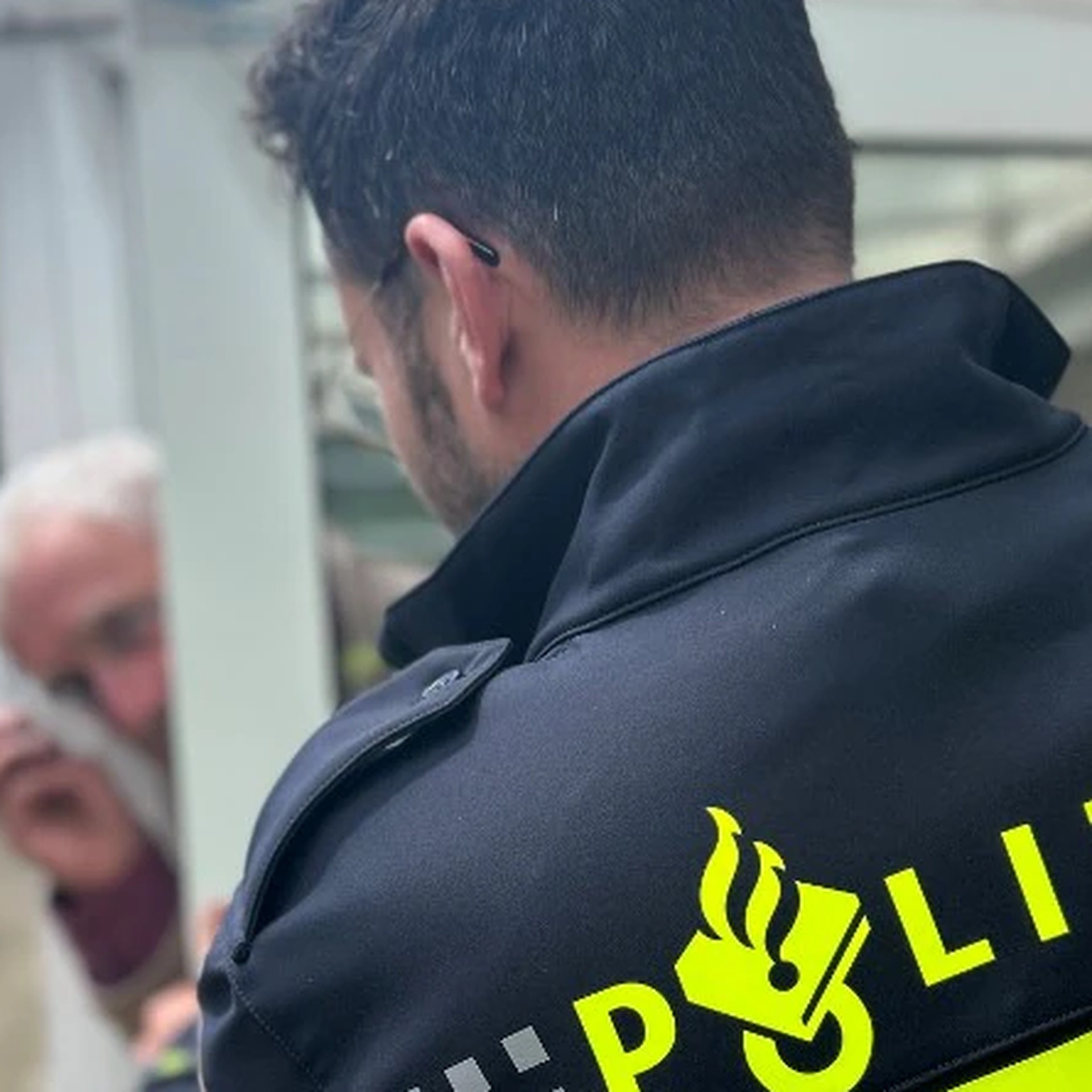 Pas op voor nepagenten aan de deur!