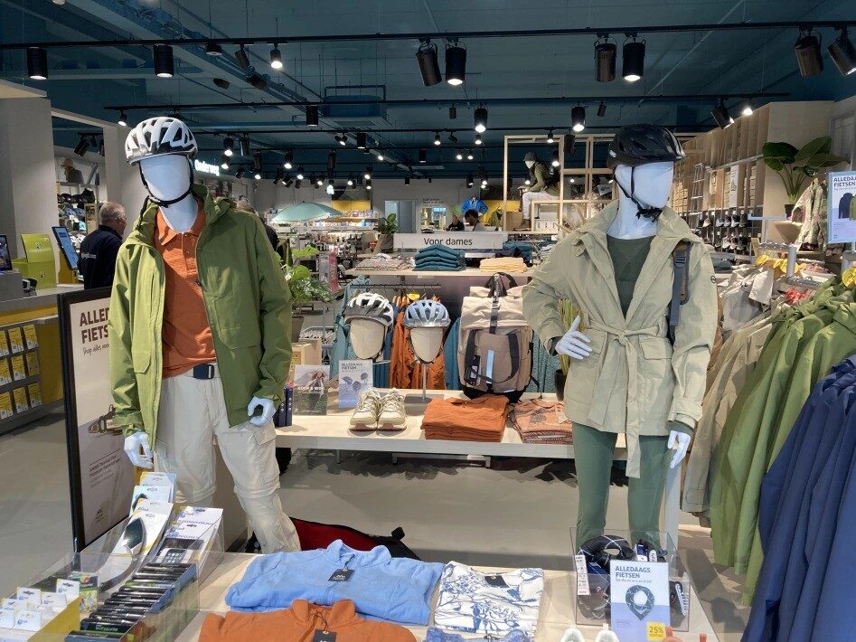 Nieuwe ANWB winkel in Rijswijk geopend