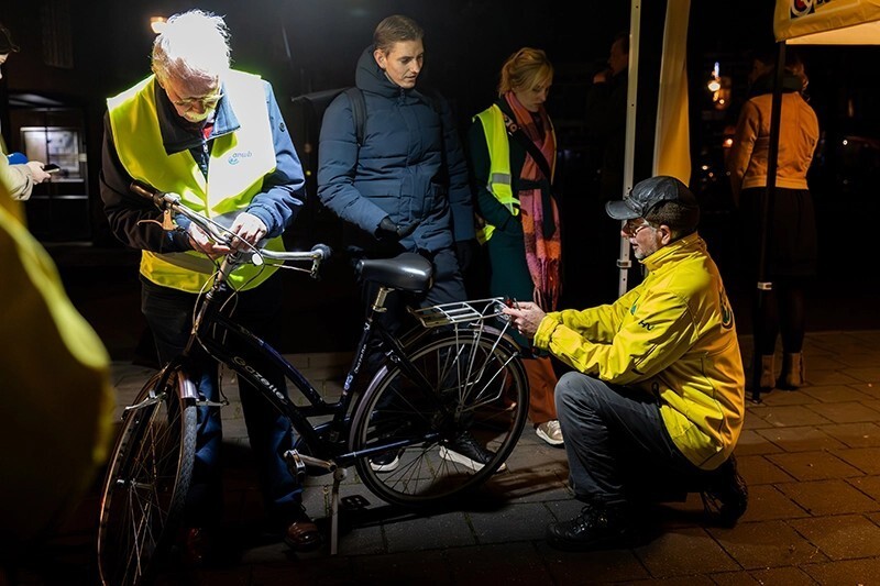 Landelijke aftrap campagne ‘AAN in het donker’ en Fietslichtjesparade in Zwolle